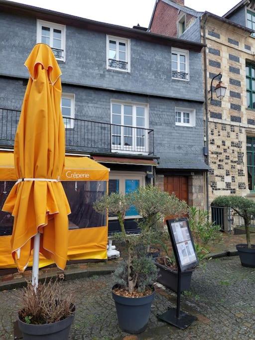 Un Brin De Folie Dans Le Centre De Appartement